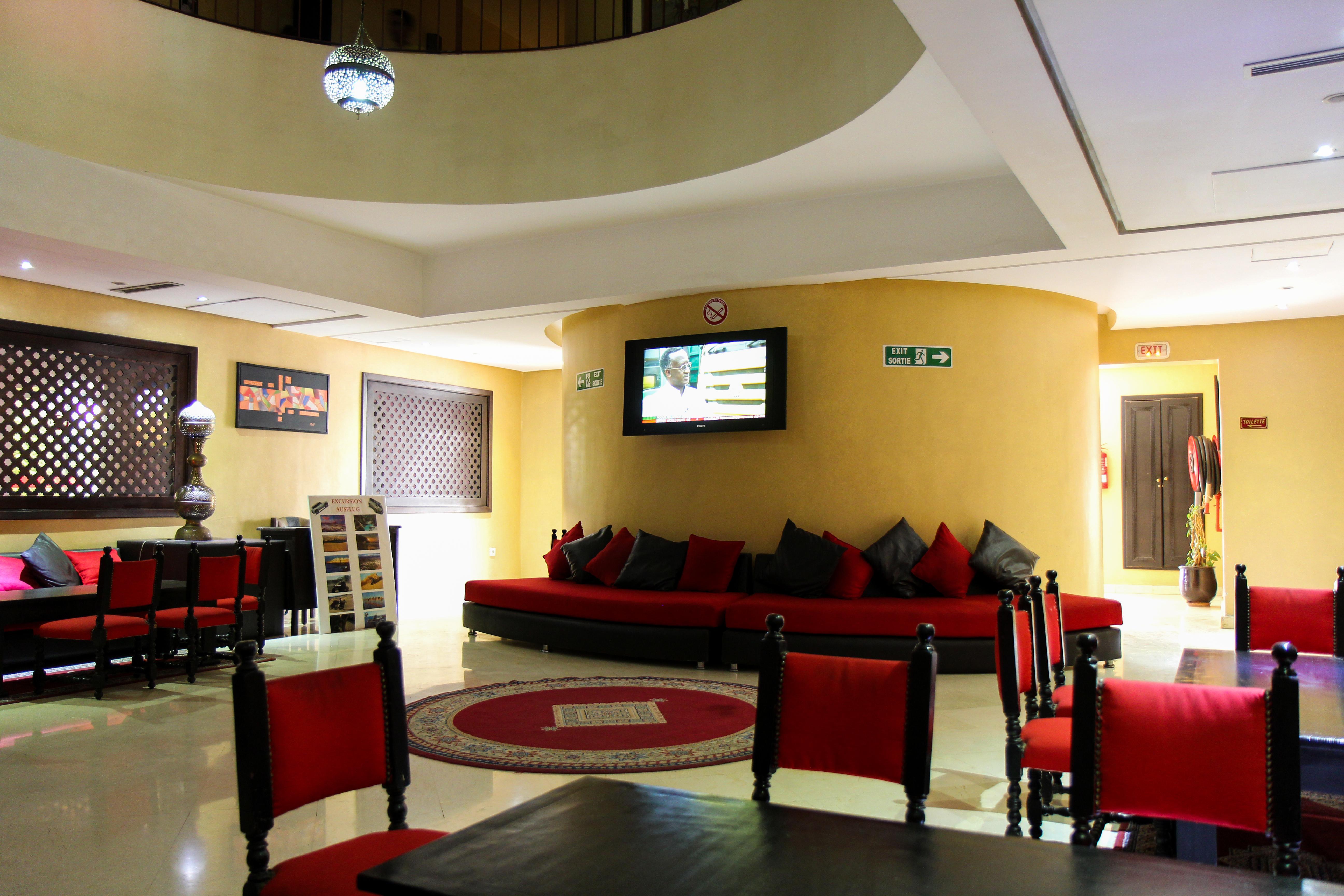 New Farah Hotel Agadir Bagian luar foto